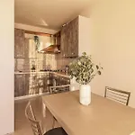Bellavista Con Ac E Posto Auto A Brunate Apartamento *