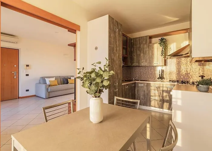 Bellavista Con Ac E Posto Auto A Brunate 公寓 科莫