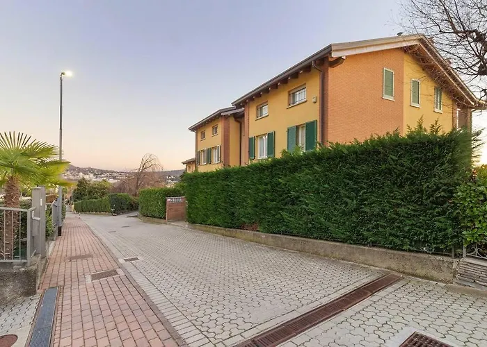 Bellavista Con Ac E Posto Auto A Brunate * 科莫