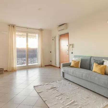 Bellavista Con Ac E Posto Auto A Brunate